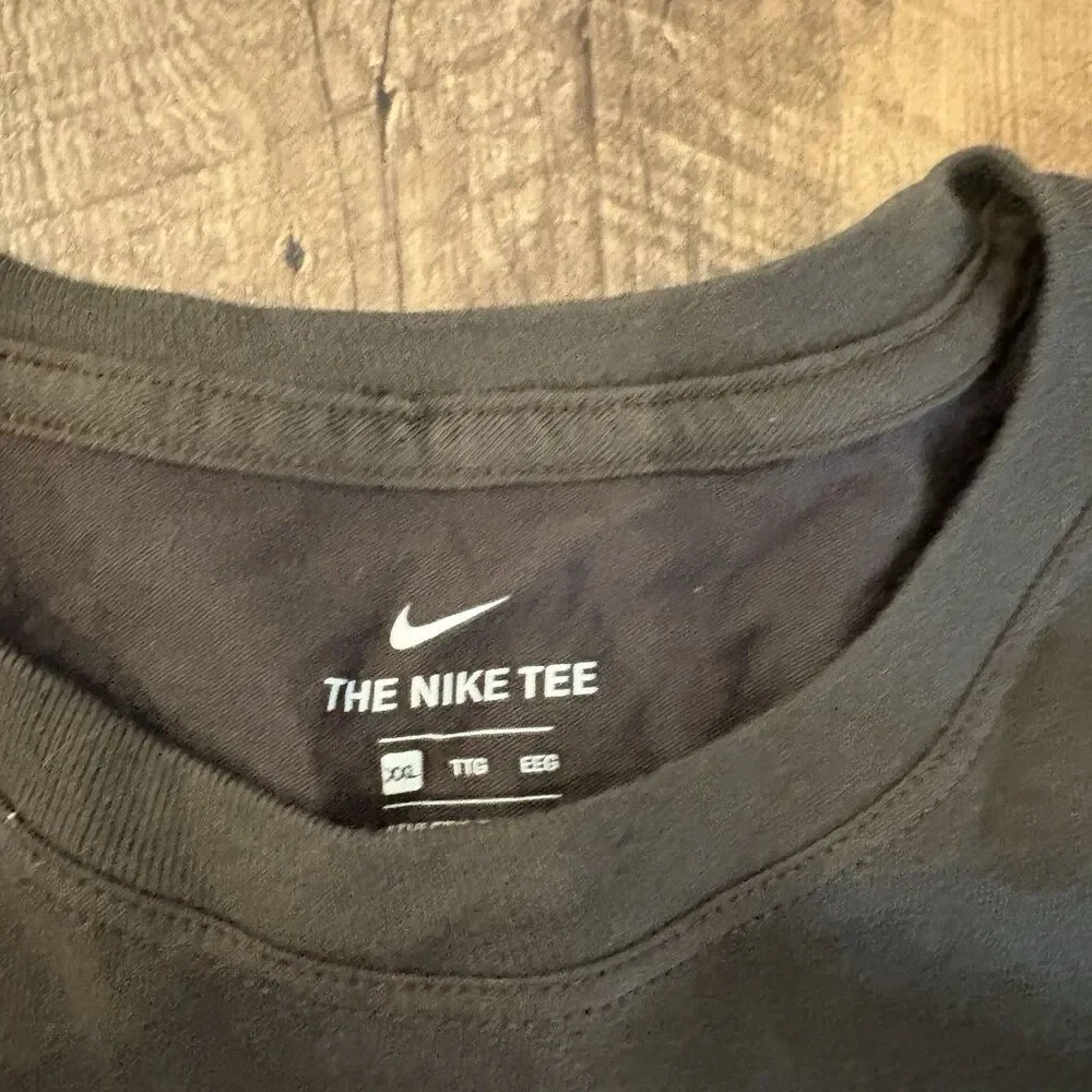 Womens Nike The Nike Tee Dri-FIT Brown Futura Swoosh Logo T-Shirt Size XXL NWT